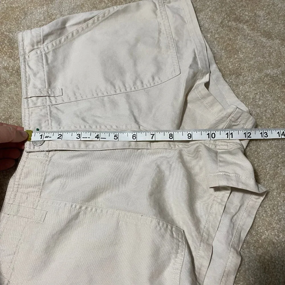 Tommy Hilfiger Khaki Shorts 11 - Picture 8 of 9